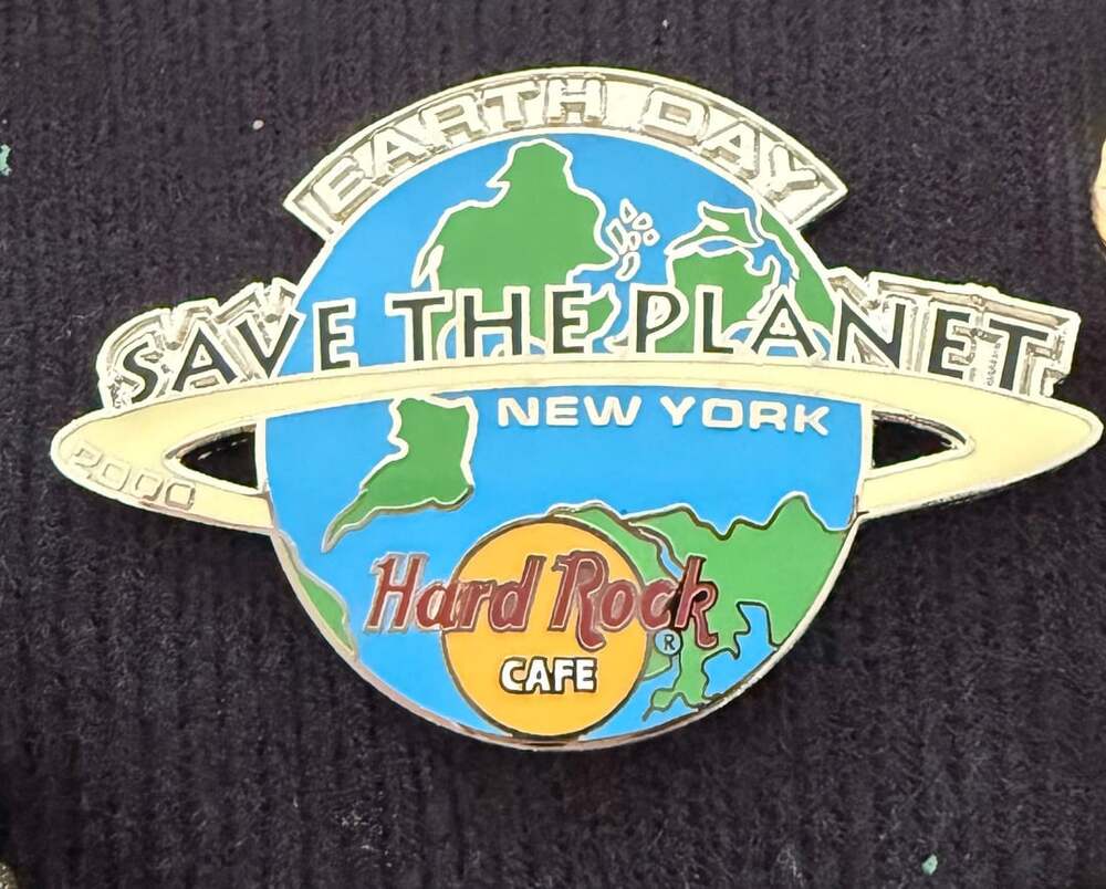 Hard Rock Cafe Earth Day Save The Planet New York 2000 Pin